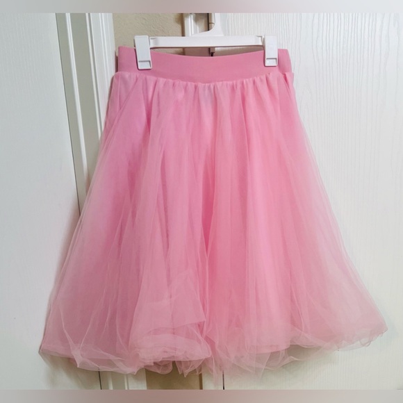 Pink Tulle Skirt Size Large - Picture 13 of 16